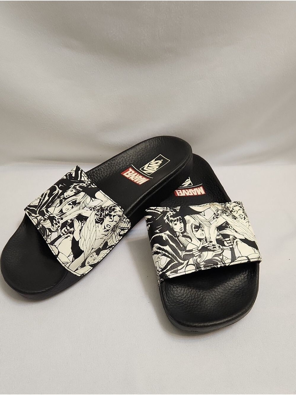 Vans X Marvel Women Of Marvel Black White Slide Sandals (W Size 7)
